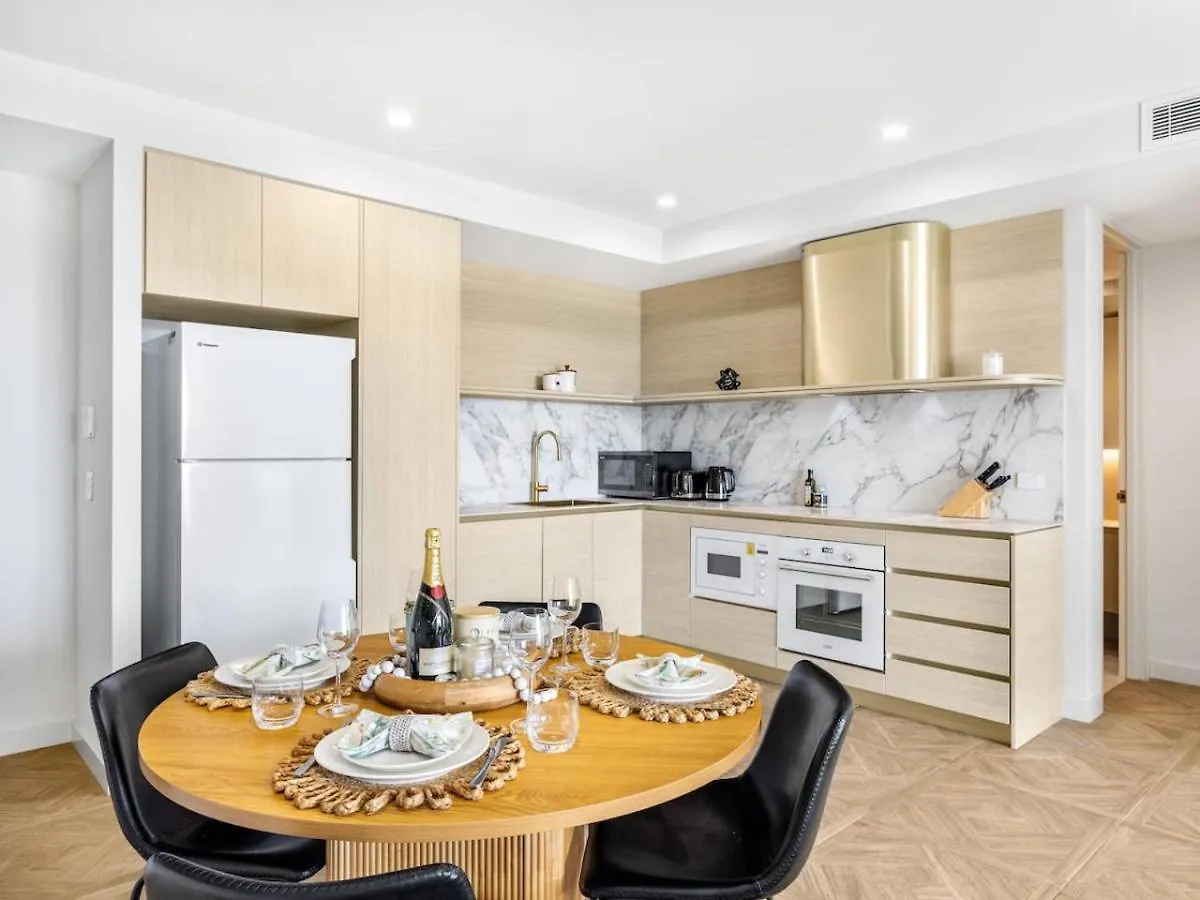 Sweeping Ocean View Apt W Carpark And Rooftop Pool Χρυσή Ακτή 0*,